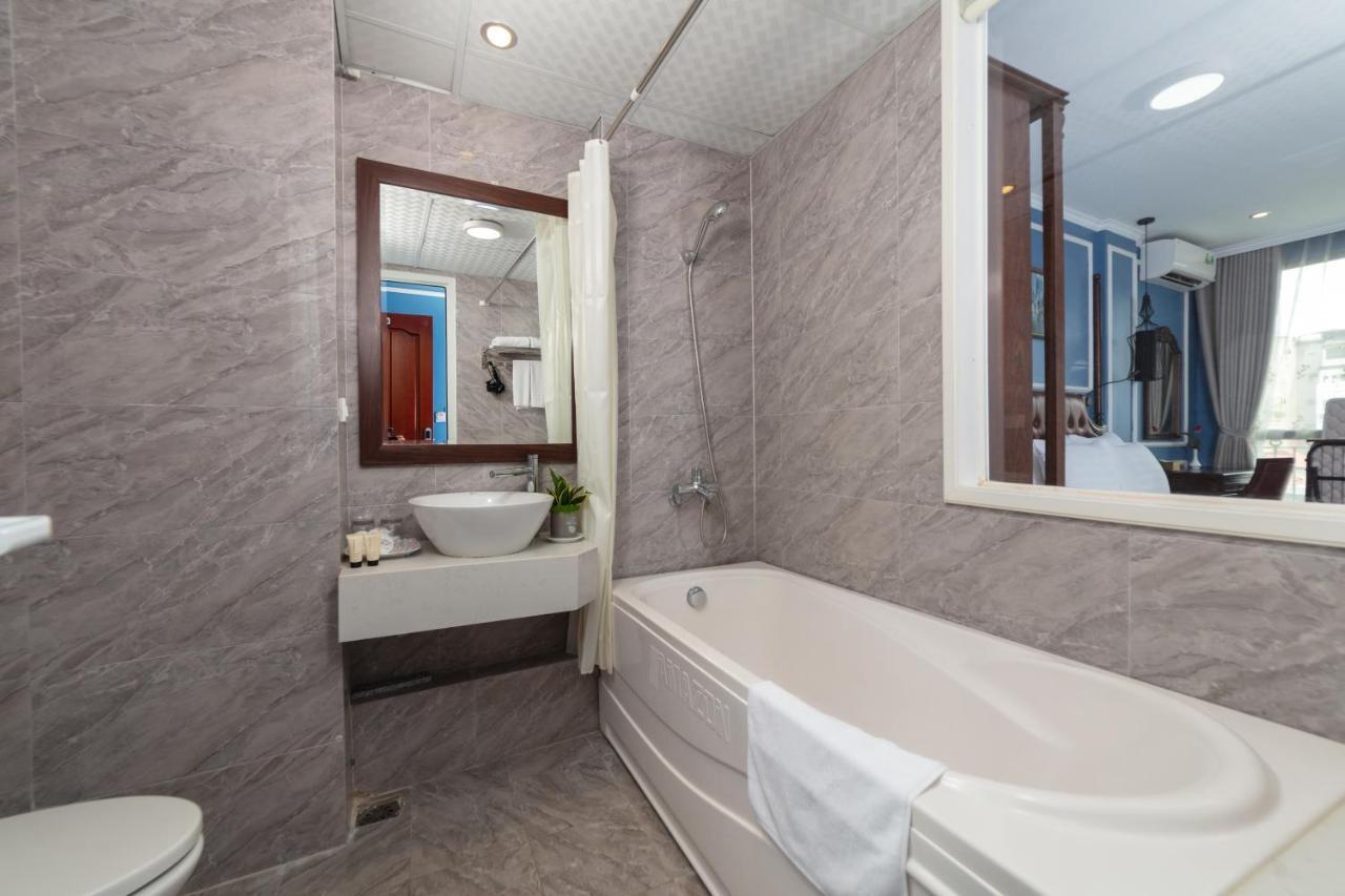 Suddha Boutique Hotel ハノイ市 エクステリア 写真