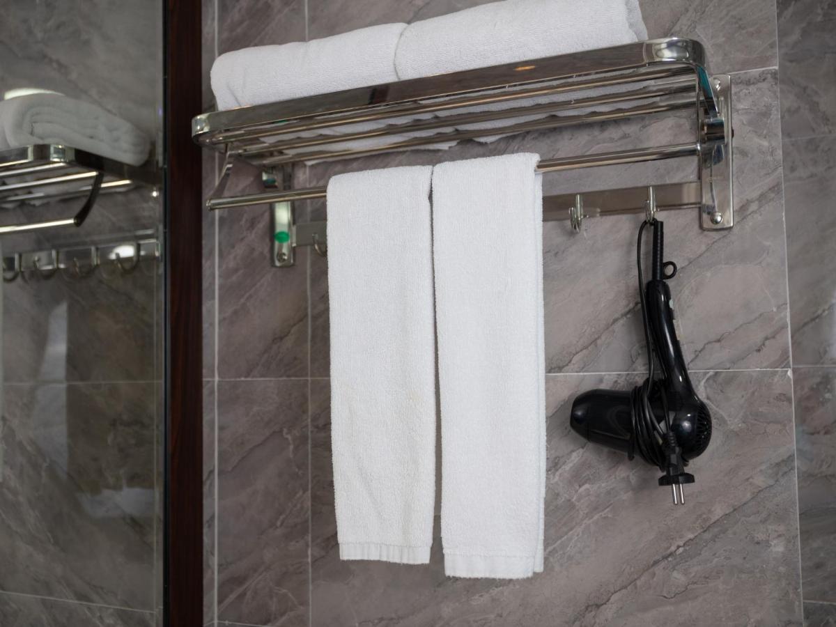 Suddha Boutique Hotel ハノイ市 エクステリア 写真
