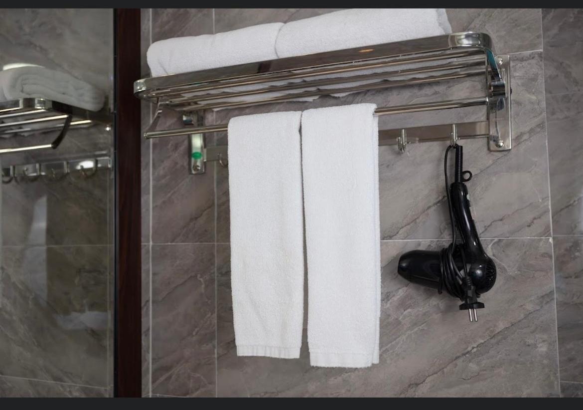 Suddha Boutique Hotel ハノイ市 エクステリア 写真